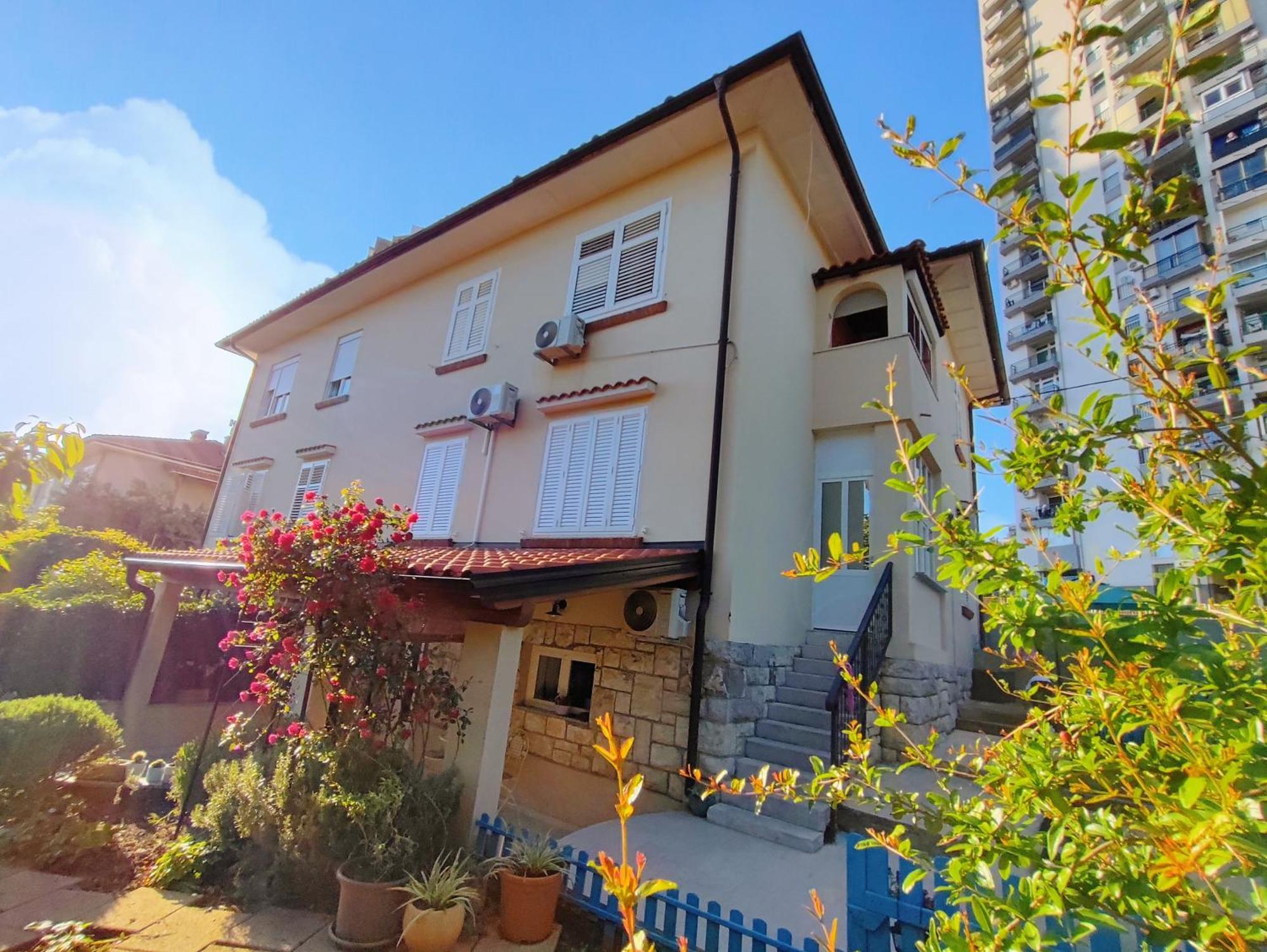 House Apartment Torretta Rijeka Exteriör bild